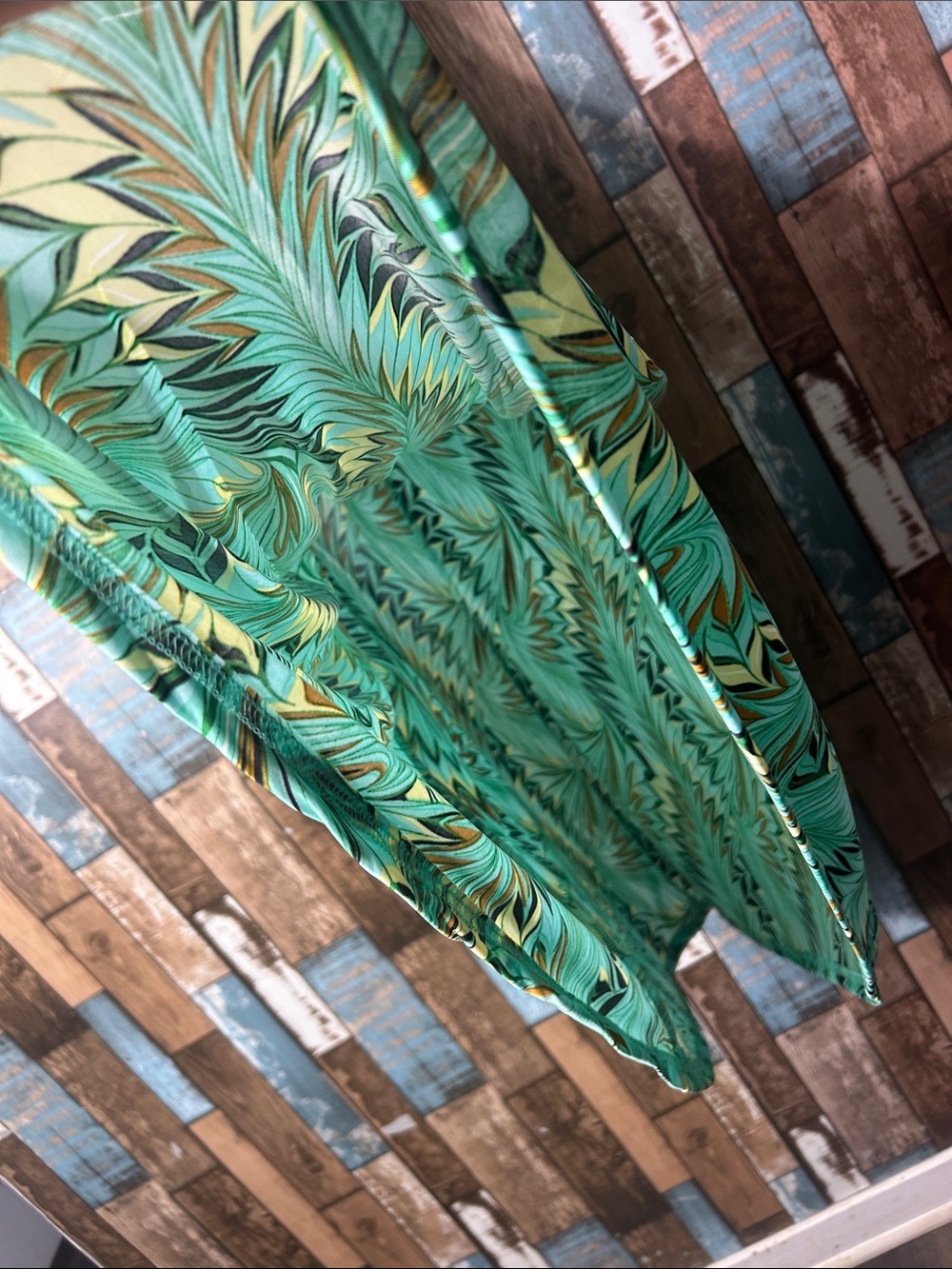 Teal Palm-Print Sleeveless Midi Dress - Picture 10 of 16